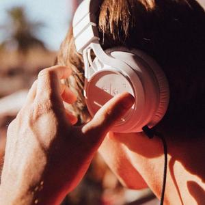 八重神子同人18❌AV黄漫网
